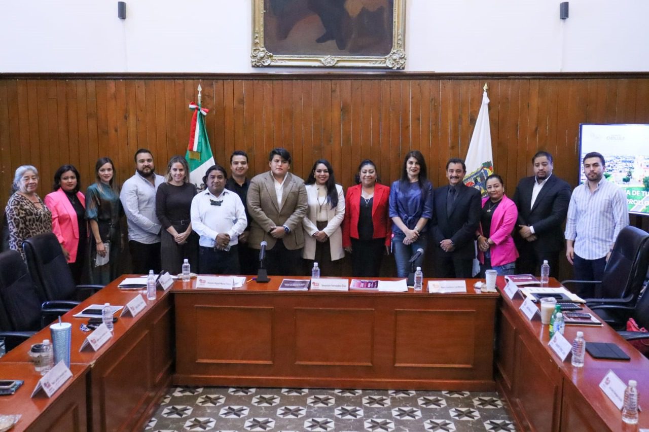 Funcionarios de San Pedro Cholula, cumplen con la rendición de cuentas al Cabildo