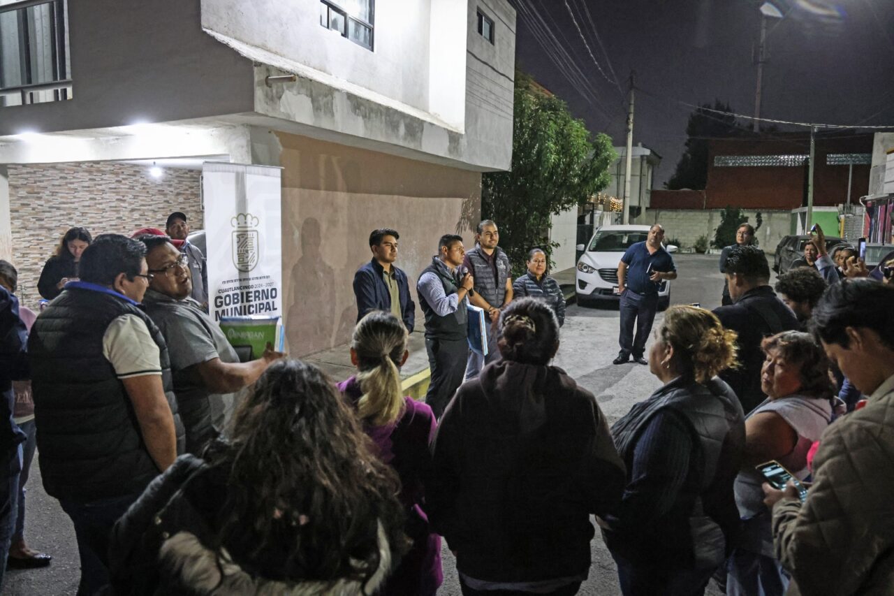 Omar Muñoz cumple y fortalece seguridad en fraccionamiento Malinalli II