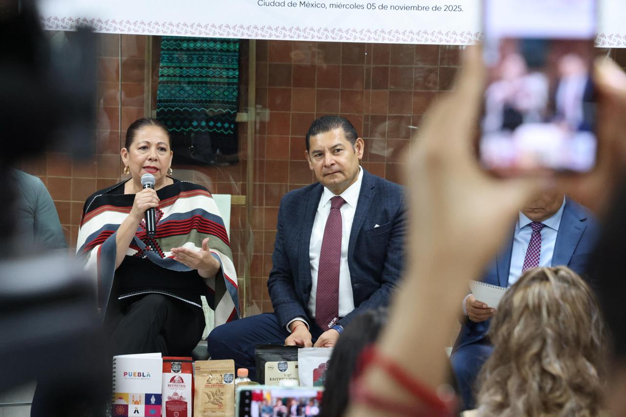 En la Sierra Norte, liberados 80 tramos carreteros; se rehabilitan tres puentes estratégicos