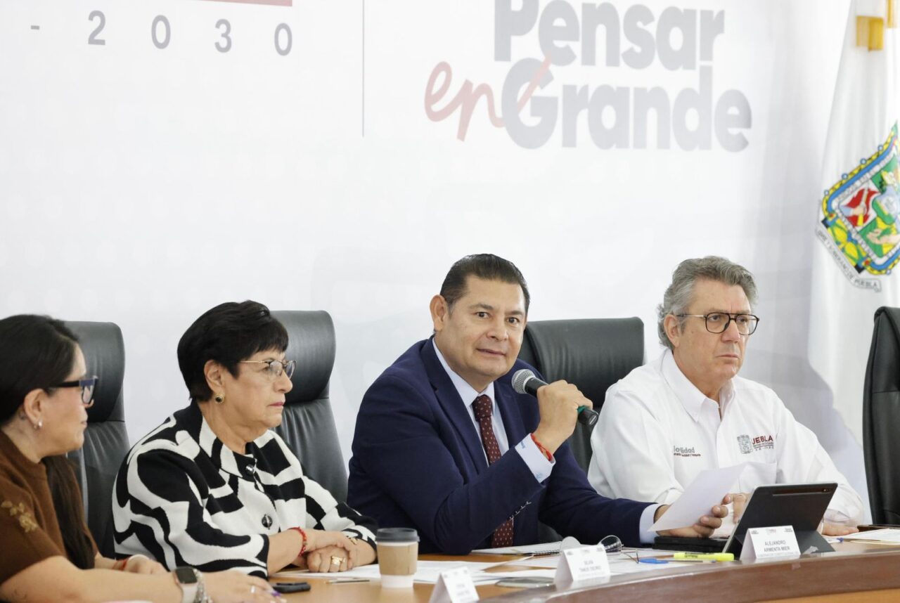 Alto al abuso de grúas, Gobierno de Puebla instalará 5 depósitos vehiculares