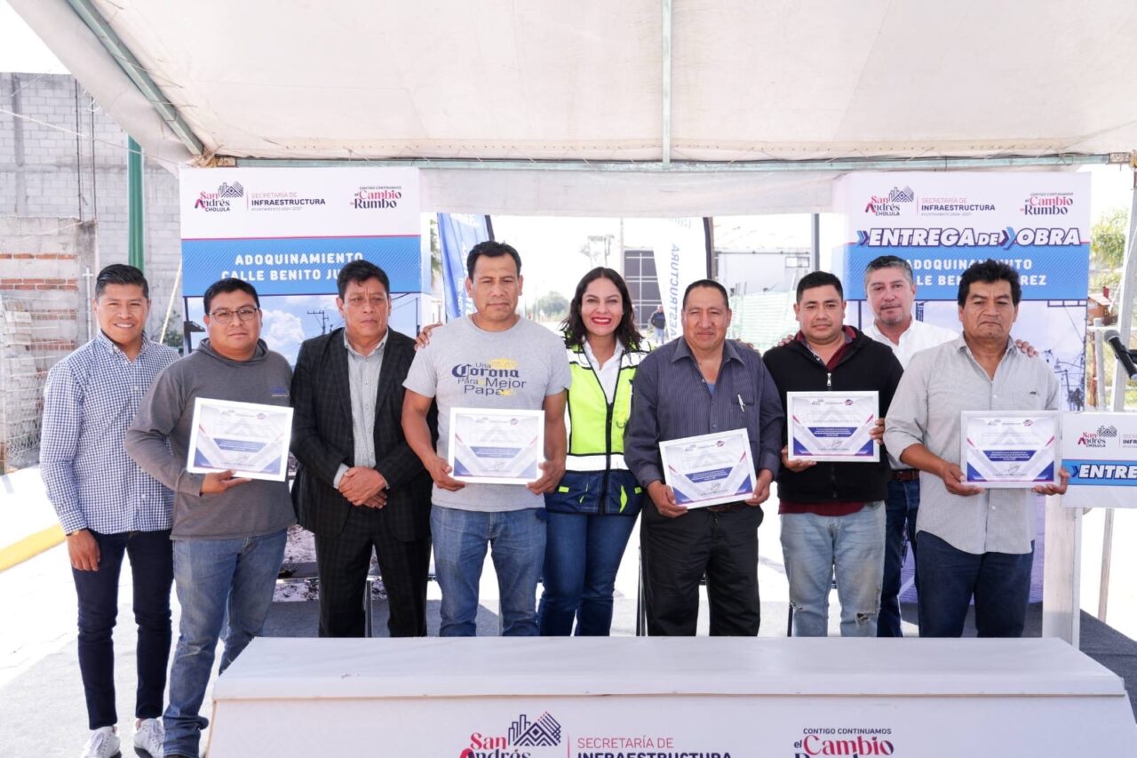 Avanza Lupita Cuautle en la modernización de vialidades, ahora en San Bernardino Tlaxcalancingo
