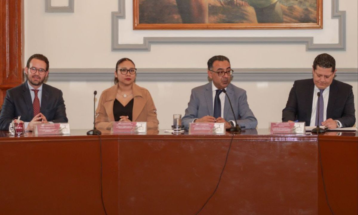 Fortalece Gobierno de la Ciudad compromiso con la legalidad y el servicio público