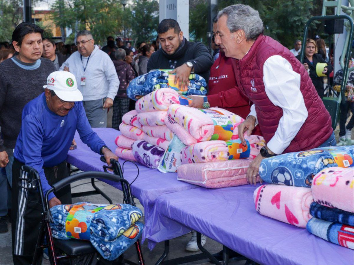 Continúa Pepe Chedraui celebrando posadas navideñas junto a familias de la capital