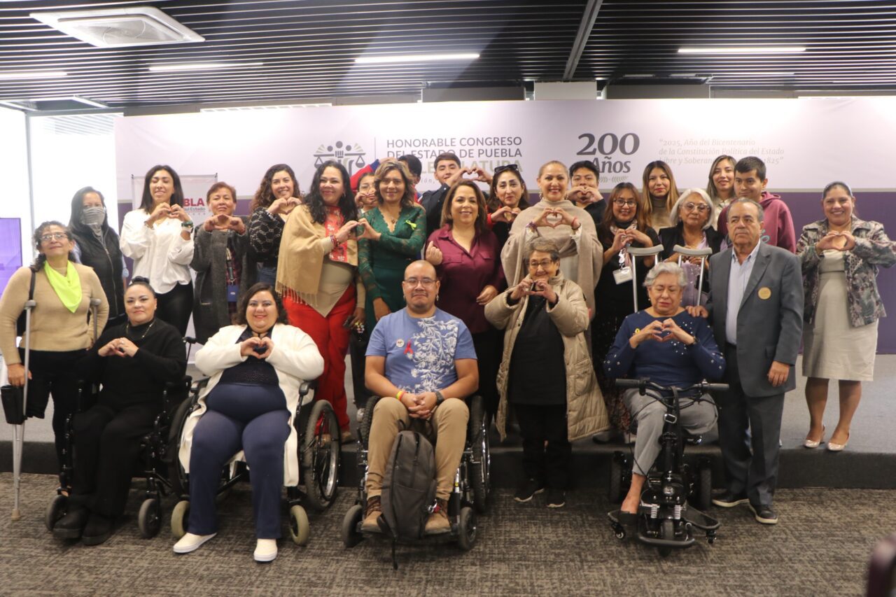 Mujeres con discapacidad al centro de la agenda pública en Puebla