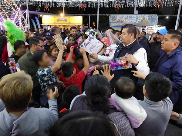 Con la entrega de 5 mil juguetes, genera bienestar y felicidad el gobierno de Puebla