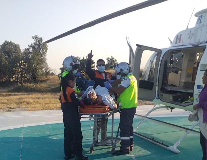 Con ambulancia aérea se prioriza atención especializada a paciente con neumonía