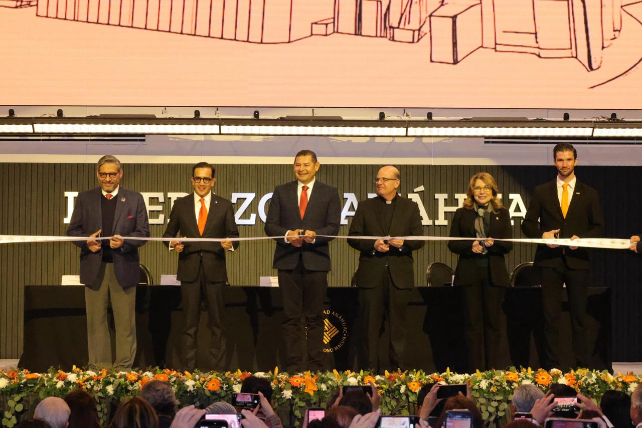 Puebla, segundo clúster educativo más importante, forma líderes con visión humanista