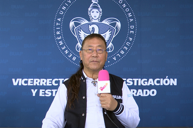 Chang Kee Jung ofrece conferencia sobre Física aplicada al deporte en la BUAP