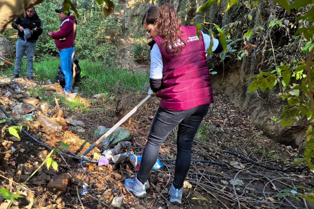Participa CEASPUE en jornadas de limpieza en ribera del Río Atoyac