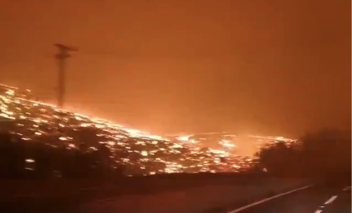 Incendios forestales agravan emergencia en el centro-sur de Chile