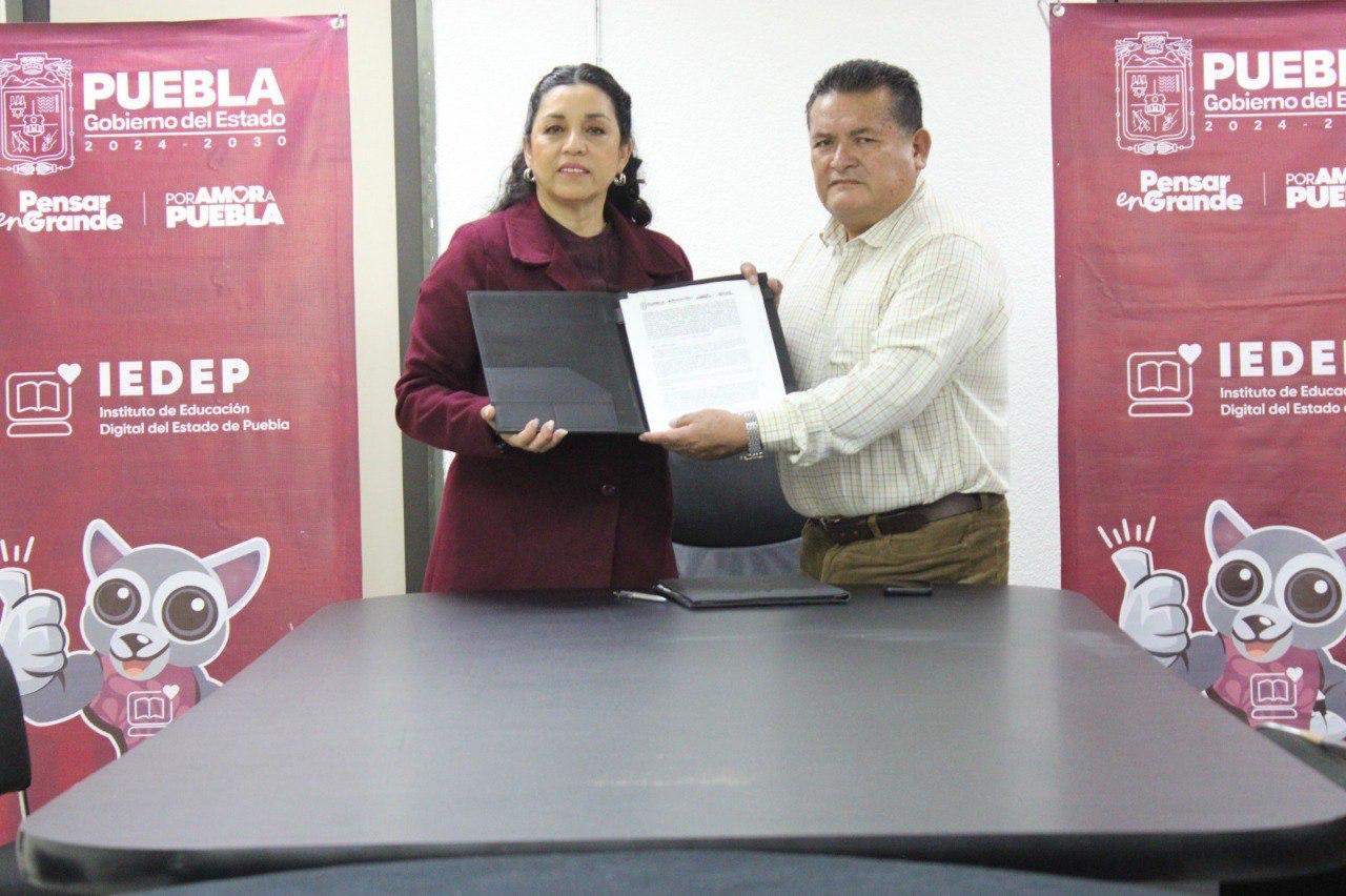 Regular formación práctica mediante coordinación educativa institucional