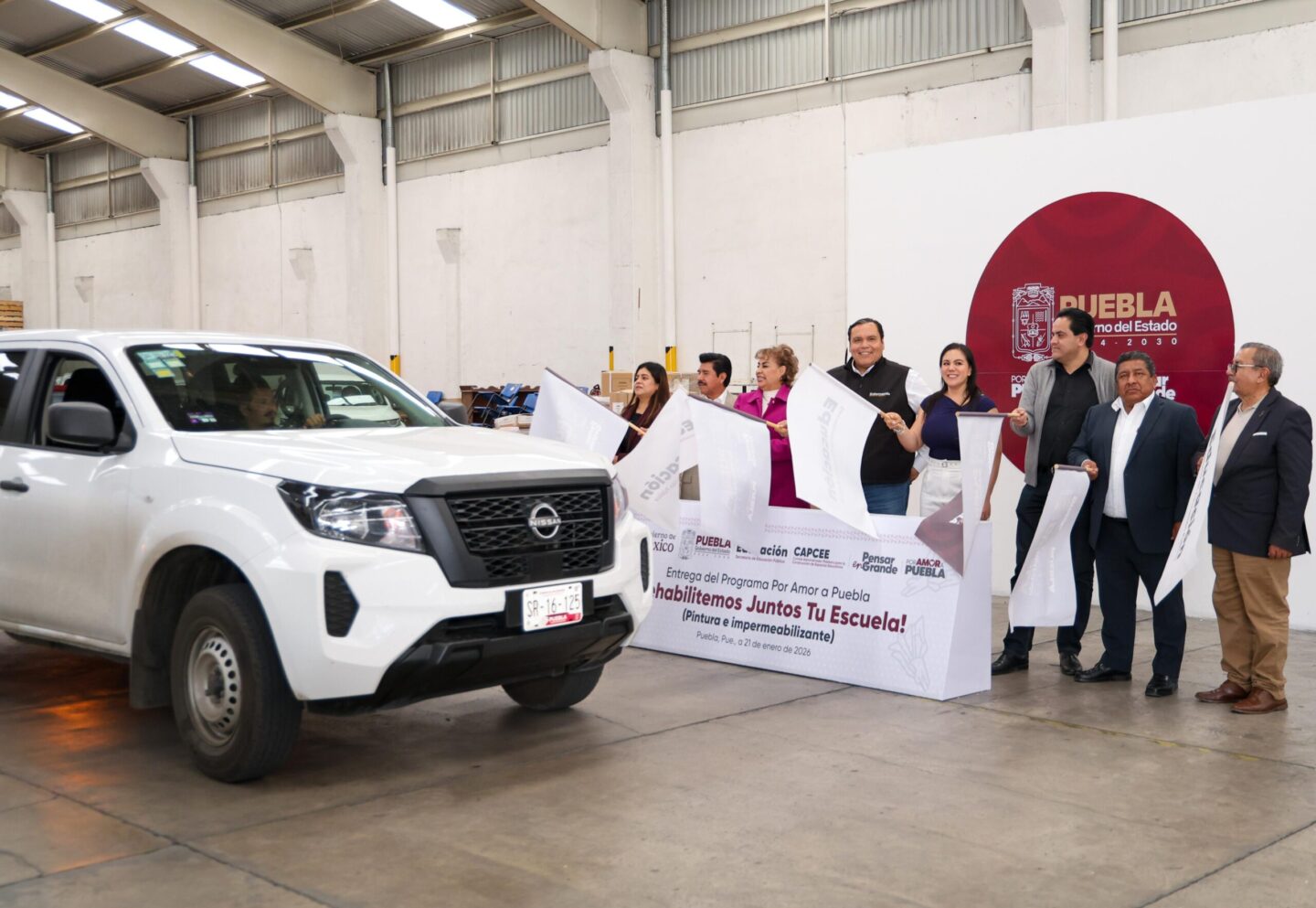 Beneficia SEP a escuelas de educación básica con pintura e impermeabilizante