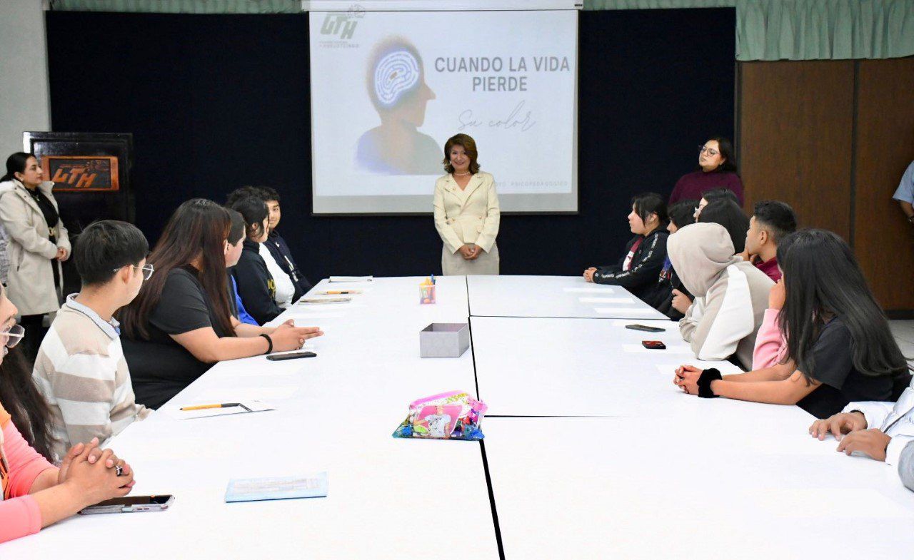 Instrumenta la UTH acciones contra la depresión juvenil con estrategias integrales