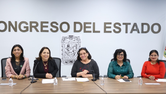 Espacios accesibles y capacitación para evitar discriminación a personas con discapacidad, aprueban en Comisión del Congreso
