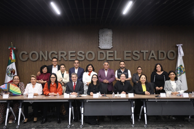 Diputadas y diputados sostienen reunión con el Secretario de Salud del Estado 