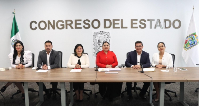 Aprueba Comisión del Congreso exhorto para reforzar apoyo a migrantes poblanos