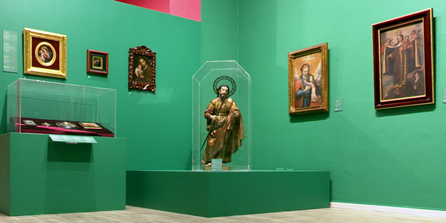 Inauguran en el CCU la exposición “La conformación del gusto. Muestrario de coleccionismo poblano”