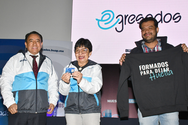 BUAP presenta plataforma egresados.buap.mx para fortalecer vínculo con su comunidad universitaria