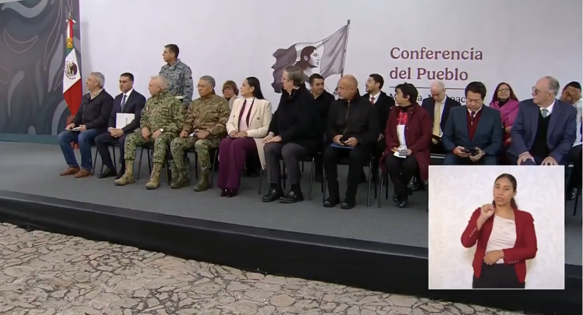 Sheinbaum presenta a Guillermo Briseño como nuevo comandante de la Guardia Nacional