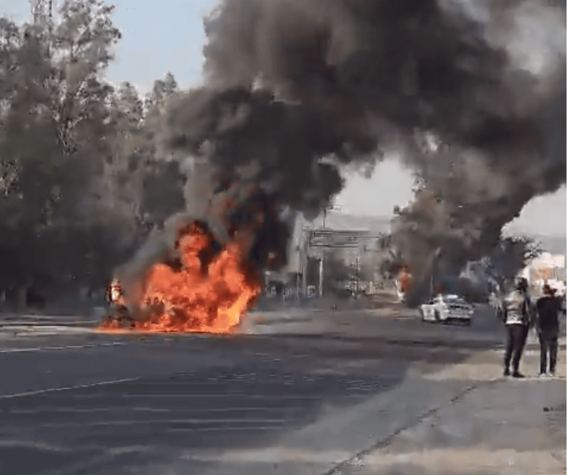 Jalisco enfrentó caos y narcobloqueos tras abatimiento de “El Mencho”