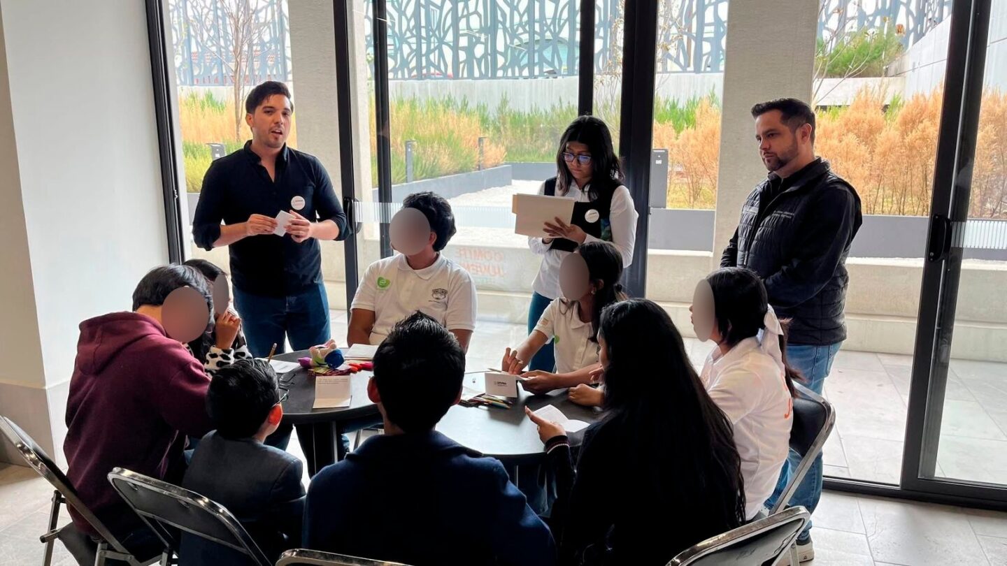 SIPINNA alerta riesgos digitales para niños y adolescentes
