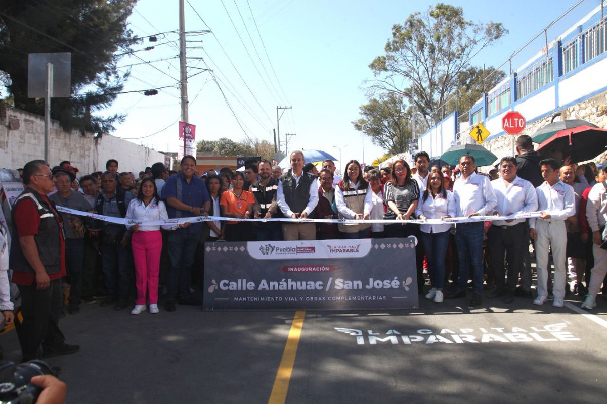 Entrega Pepe Chedraui obras viales en la Junta Auxiliar Ignacio Romero Vargas