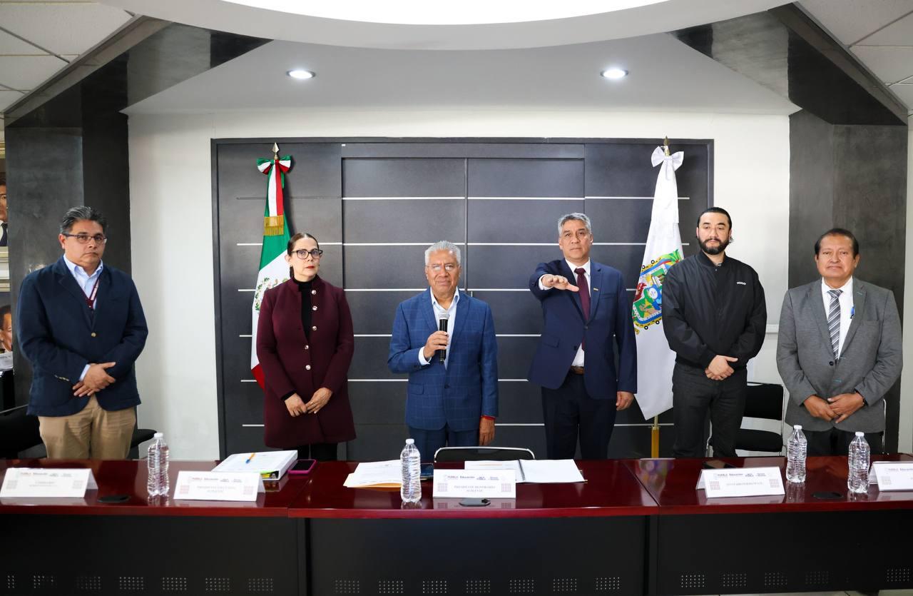 Asume José Manuel Hernández Ramón rectoría de la USEP