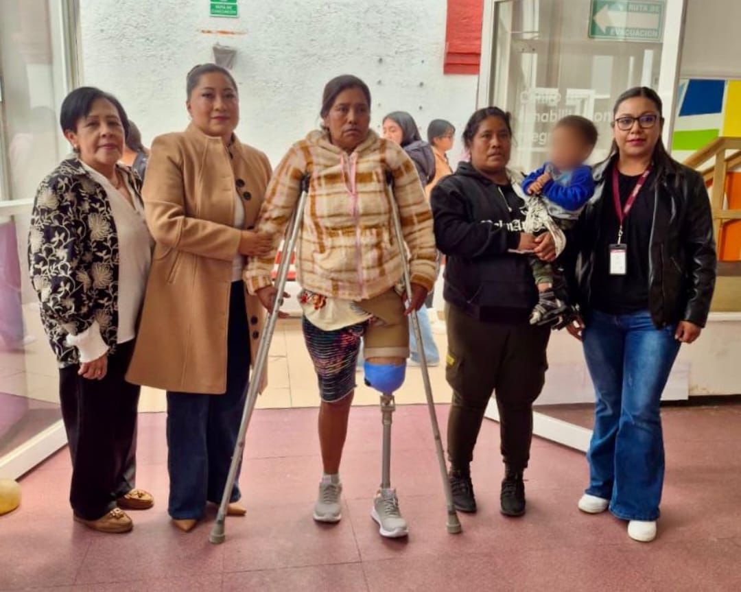 Con prótesis, SEDIF brinda movilidad y autonomía a personas con discapacidad