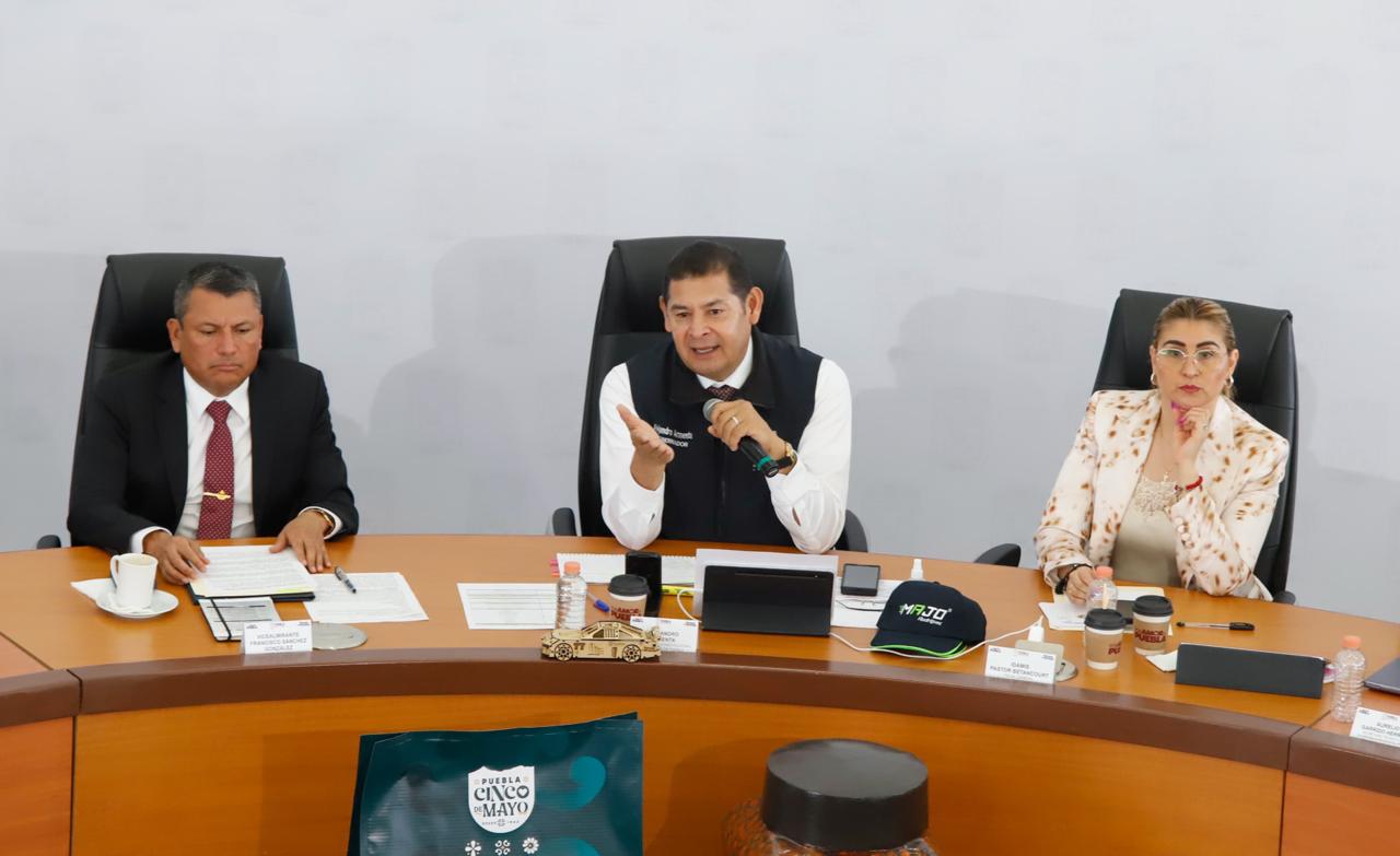 En Puebla violentadores y delincuentes enfrentarán la ley: gobernador Armenta Mier