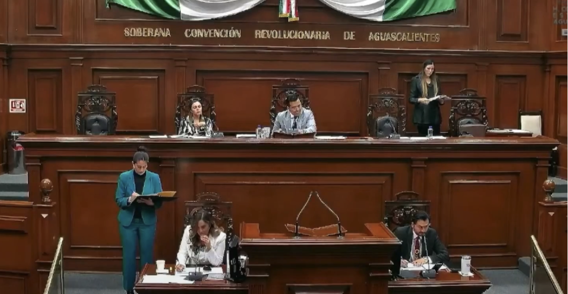 “También los hombres tienen leche”: legislador de Morena desata indignación en debate sobre lactancia