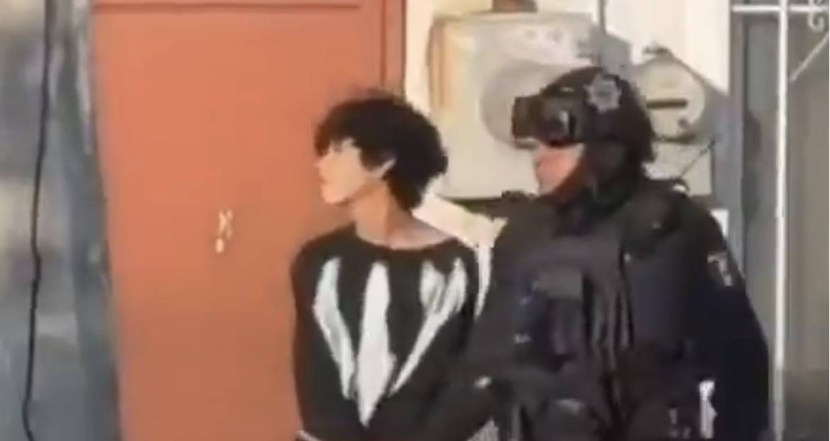 Alumno armado mata a dos maestras en preparatoria de Michoacán