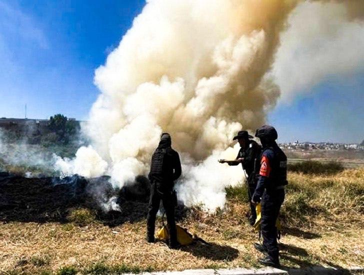 SSP Estatal coordina extinción de cuatro incendios en Tepatlaxco, Puebla y Tlachichuca 