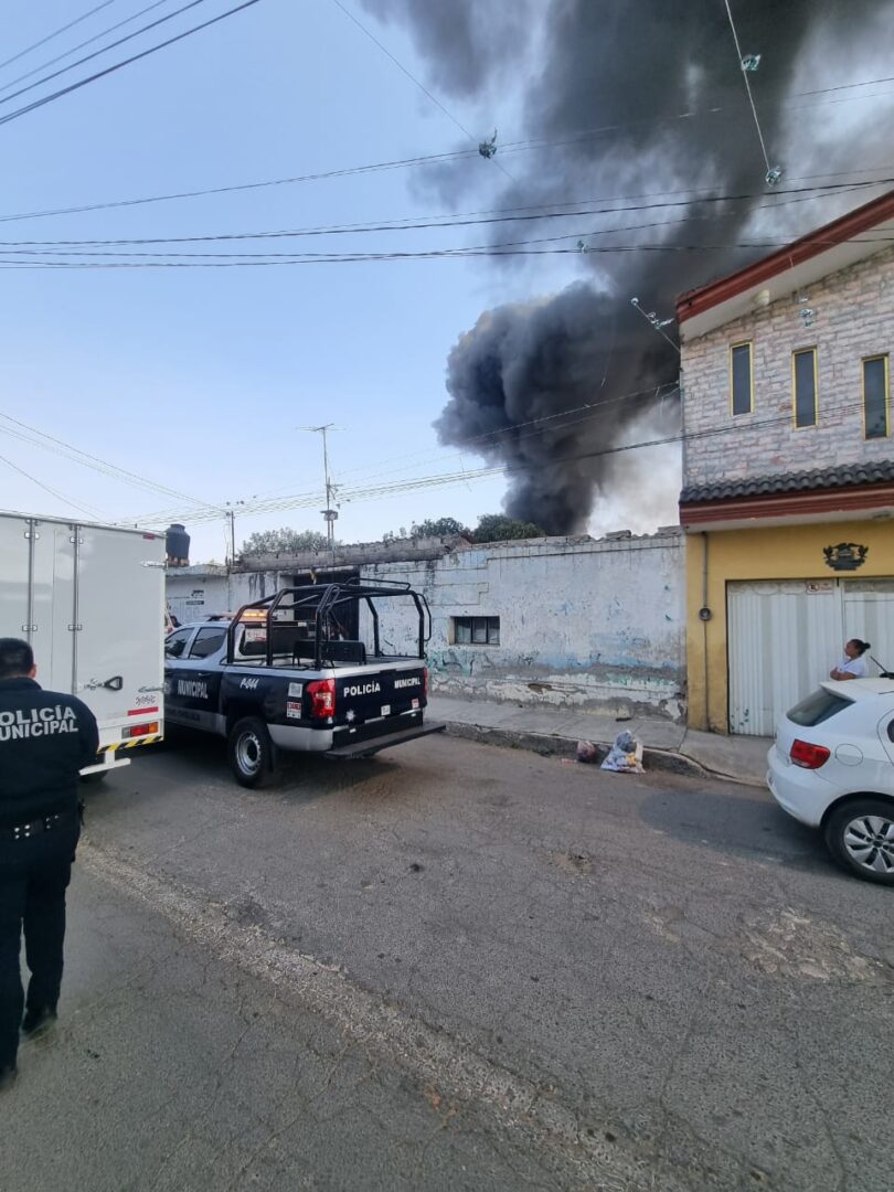 Atiende San Pedro Cholula incendio en la junta auxiliar de San Matías Cocoyotla