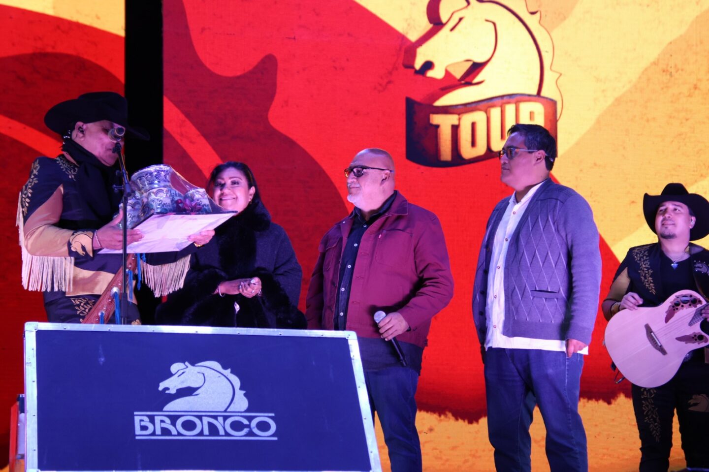 Tonantzin Fernández impulsa una noche histórica con Bronco en el Equinoccio 2026