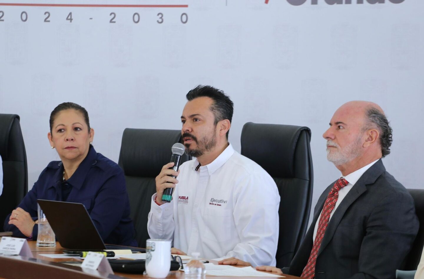 García Parra se dice listo para comparecer ante el Congreso de Puebla