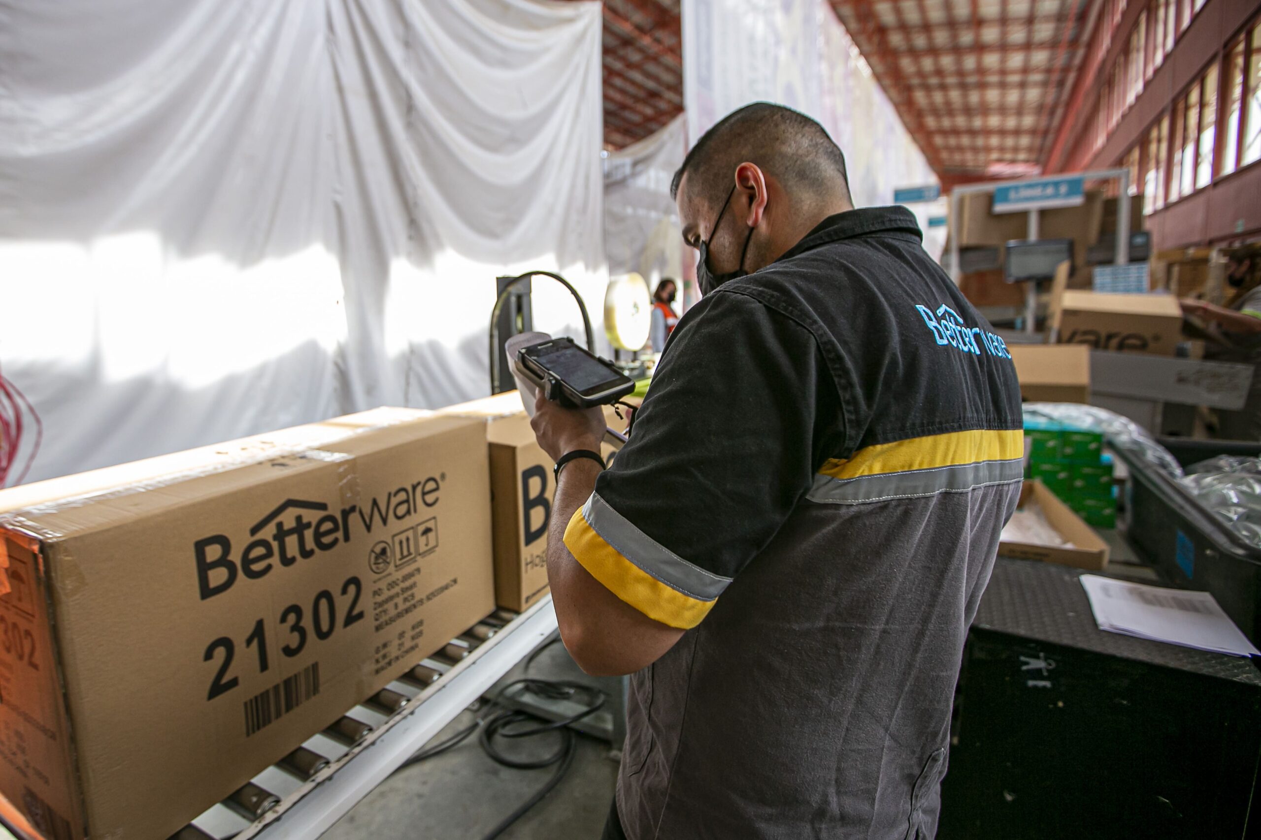 Reforma de 40 horas redefine mercado laboral; empresas tendrán transición de cuatro años