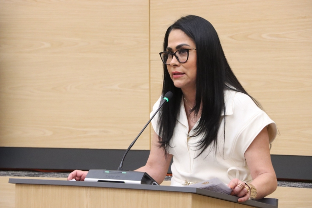 Impulsa Fedrha Suriano iniciativa en materia de prevención y sanción del embarazo infantil y adolescente