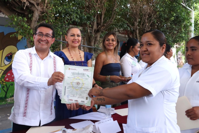 Reafirma diputado Pável Gaspar compromiso con mujeres y juventudes de la Mixteca 