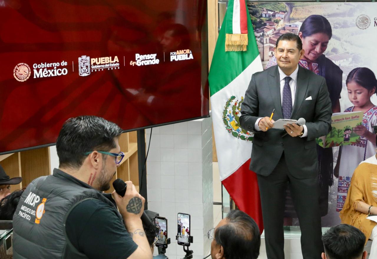 Más del 90 por ciento de los transportistas en Puebla se regularizan mediante programa de modernización