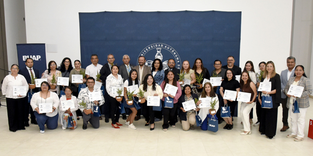 Docentes de la BUAP se certifican como agentes de cambio en sostenibilidad