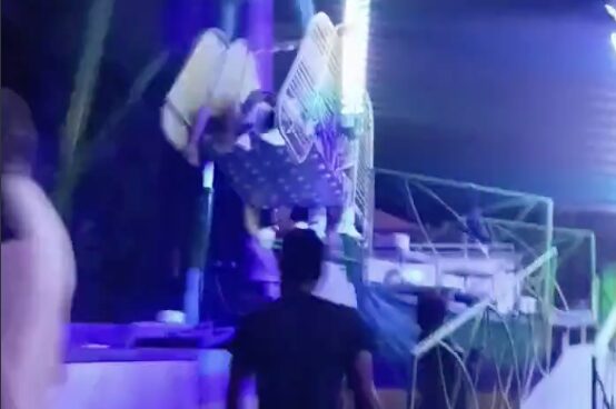 Accidente en “El Martillo” causa pánico en feria de Ometepec; investigan manipulación de controles