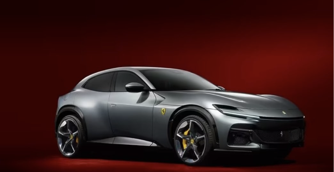 Atraco millonario en Puebla: se llevan Ferrari Purosangue a plena luz del día