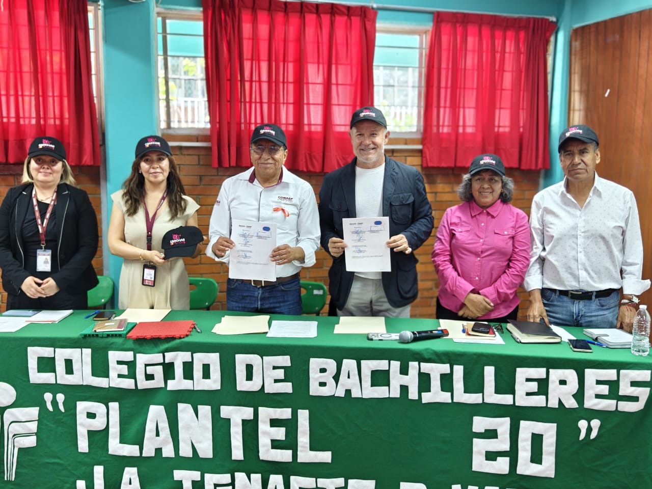 COBAEP mejora infraestructura mediante estrategia de reciclaje sustentable