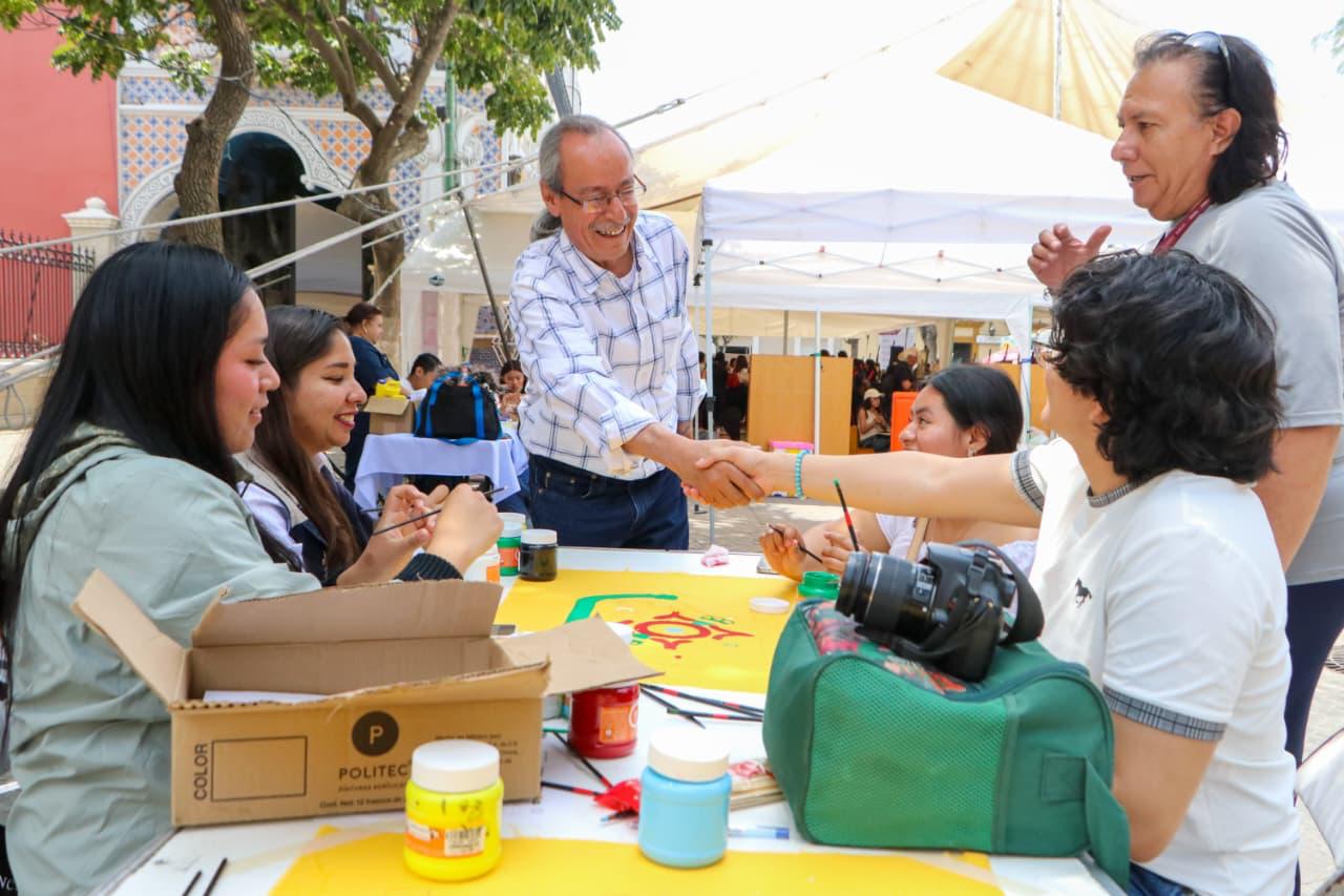 Gobierno de Puebla atiende solicitudes artísticas y culturales en Tehuacán