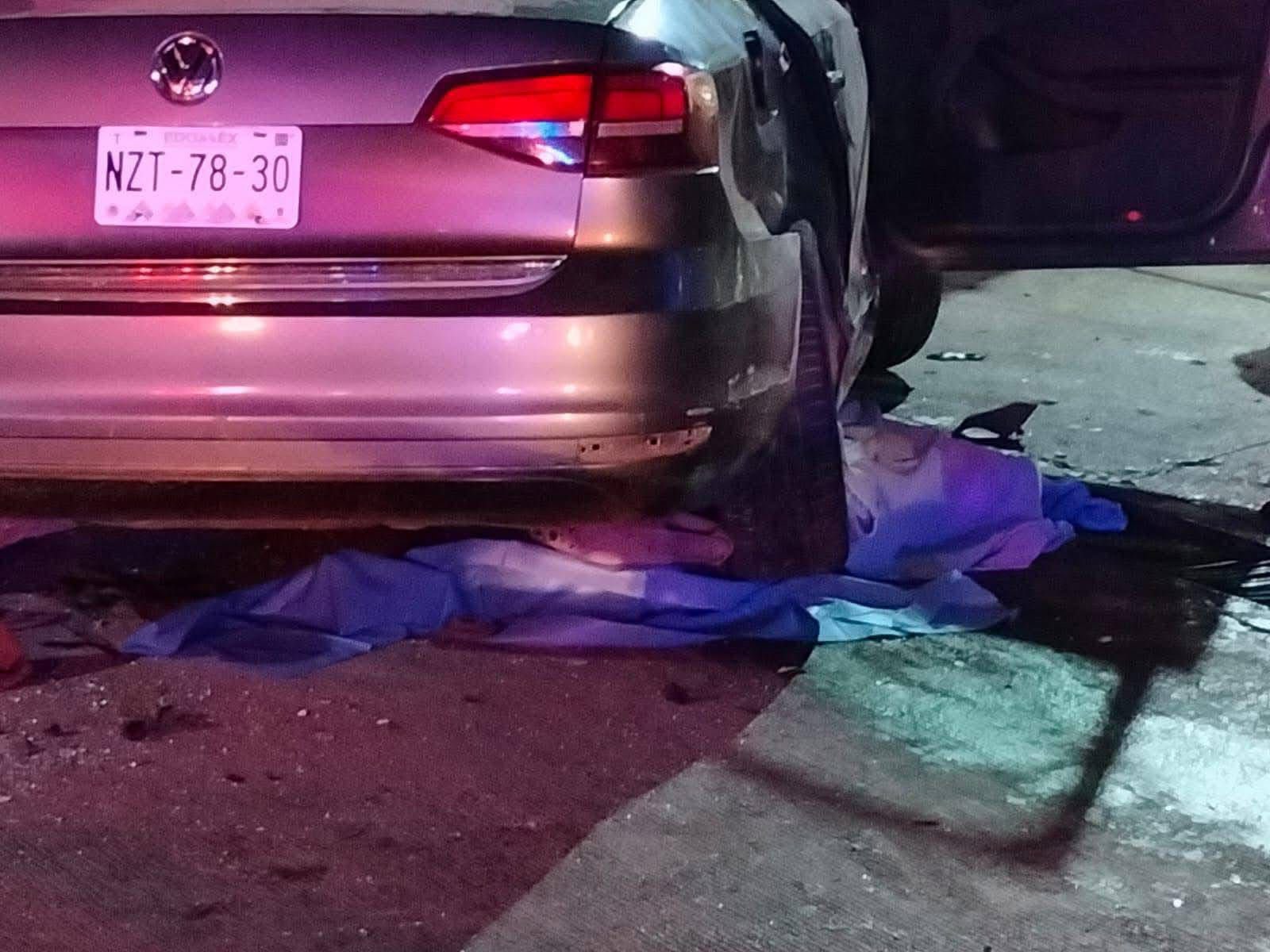 Accidente frente a hospital del IMSS en Tecámac deja 4 muertos y varios heridos