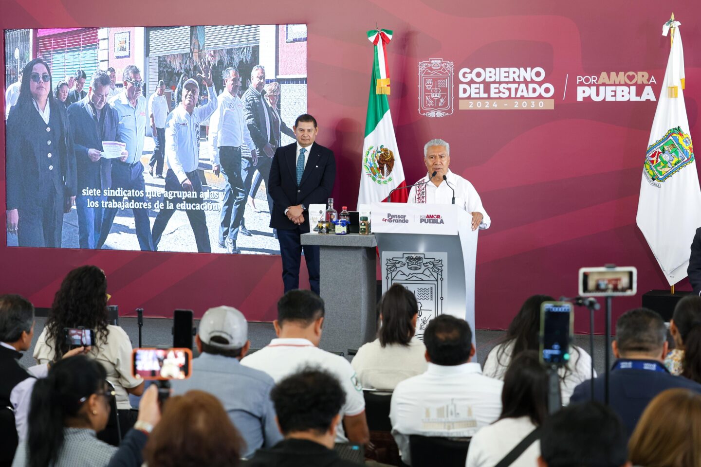 Apoyo y colaboración entre la SEP Puebla y sindicatos del sector educativo