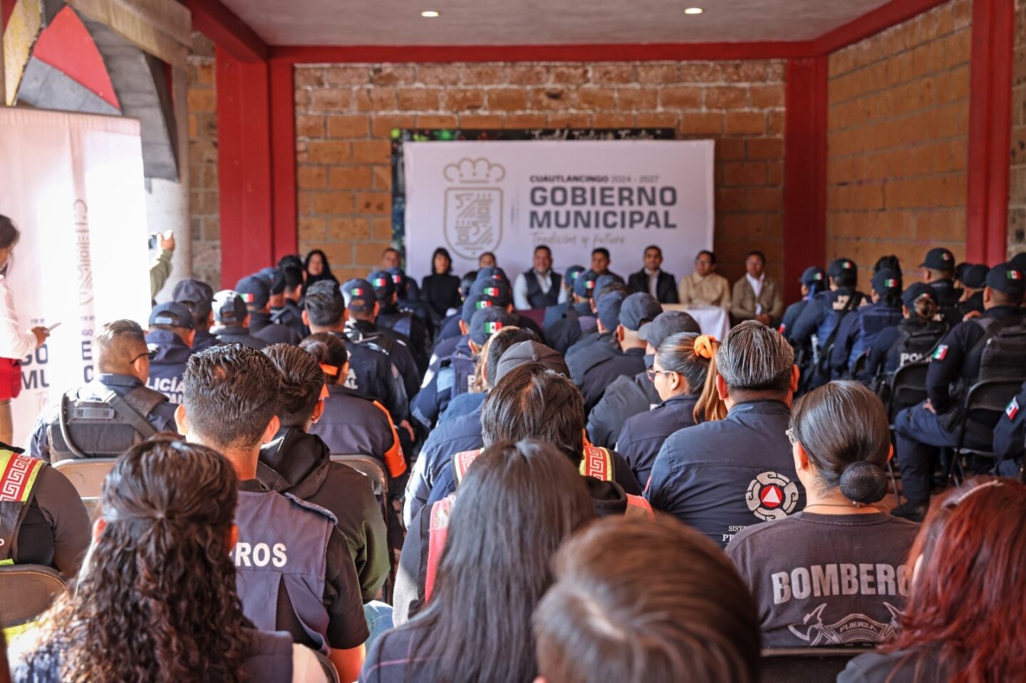Consolidan profesionalización policial en Cuautlancingo