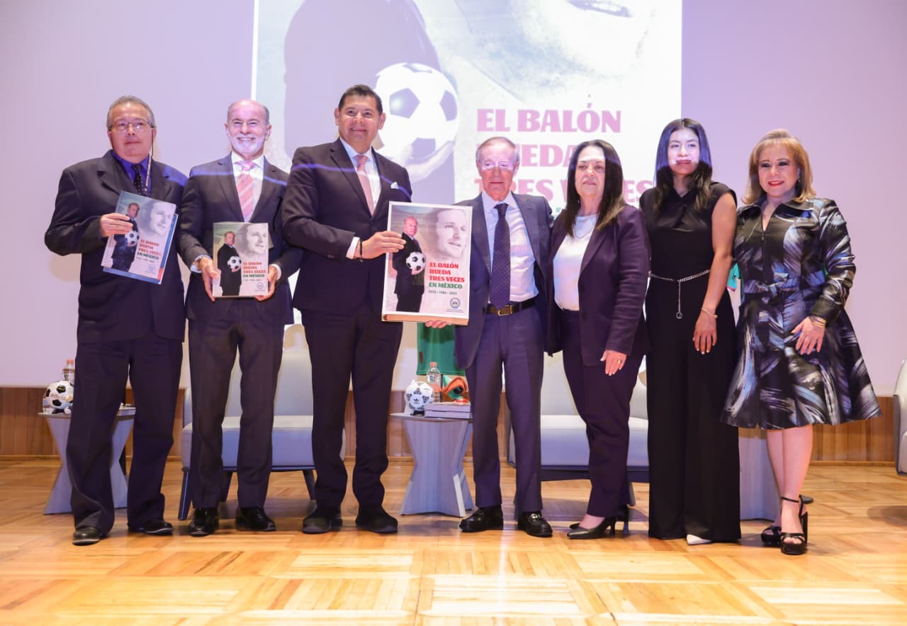 Gobierno del Estado de Puebla y José Ramón Fernández proyectan legado mundialista en México