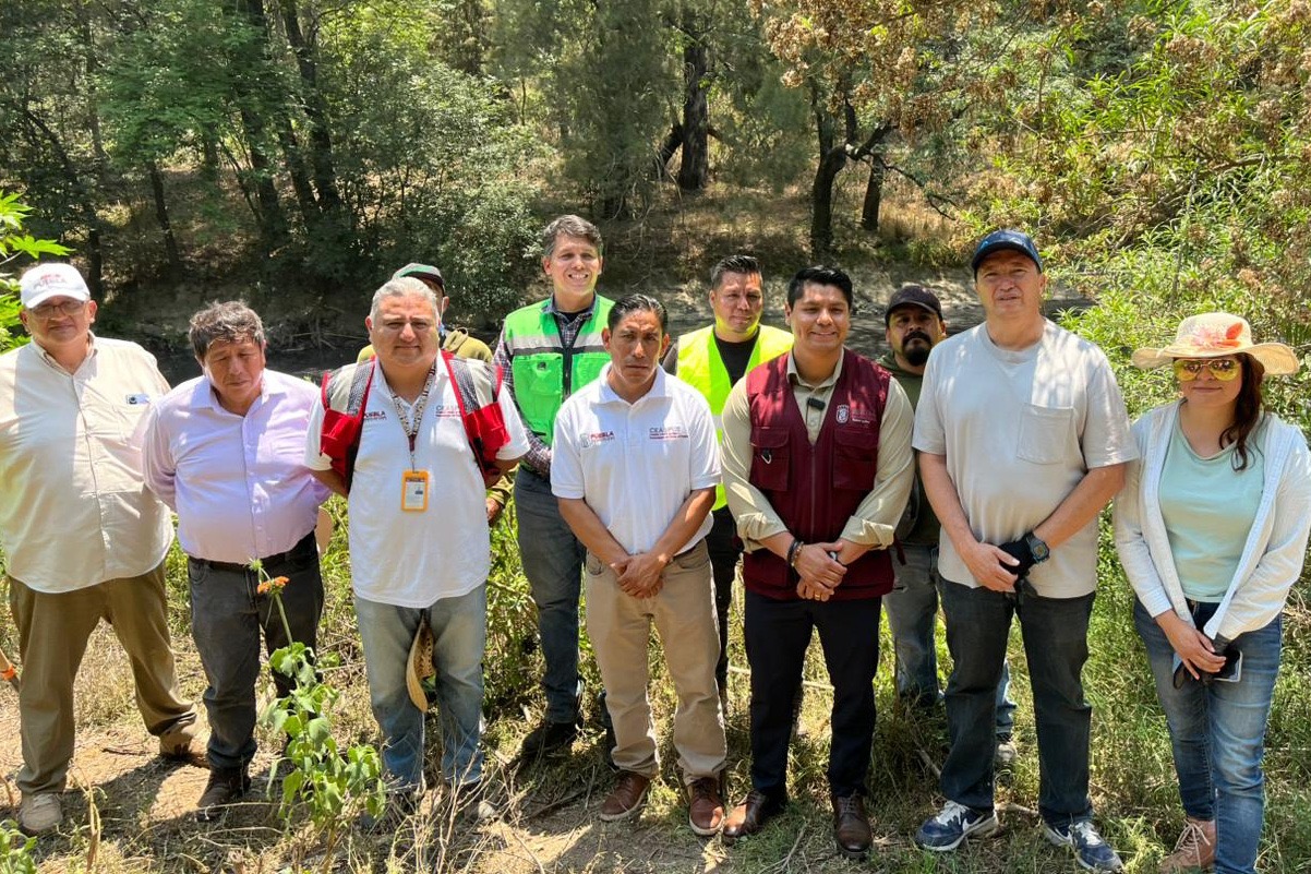 Participa CEASPUE en jornada de limpieza en Río Atoyac