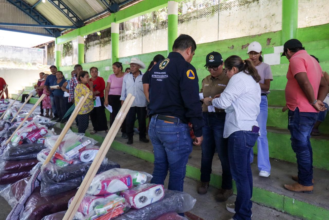 Respuesta inmediata, Gobierno Estatal respalda a familias afectadas por lluvias en Pantepec